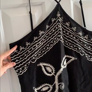 BCBGMAXAZRIA black embroidered dress. Sz 8.